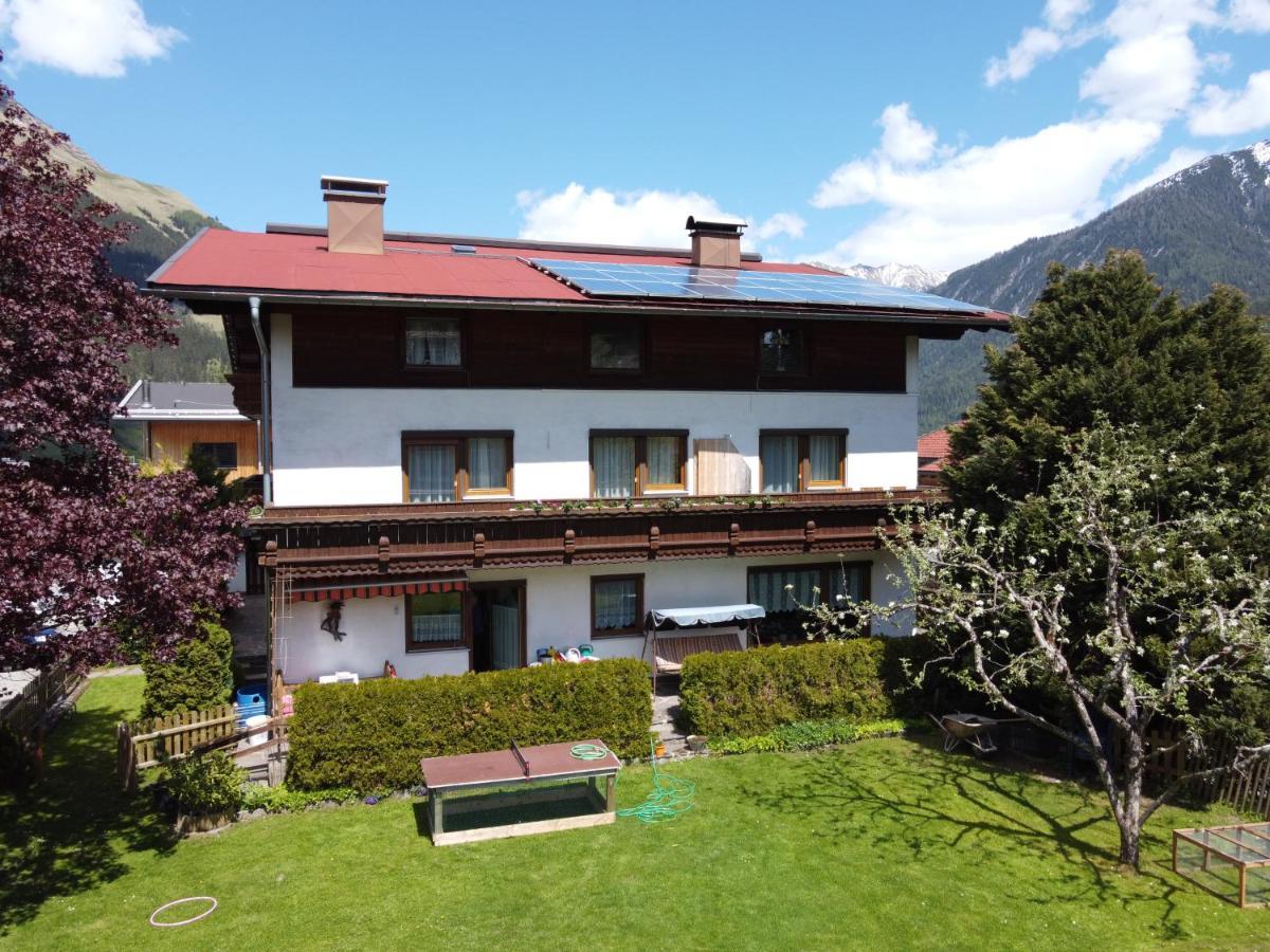 Gaestehaus Wolf Elbigenalp Zewnętrze zdjęcie